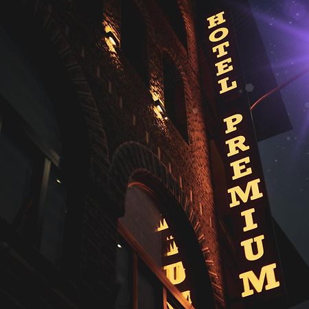 Hotel Premium Pristina Exterior photo